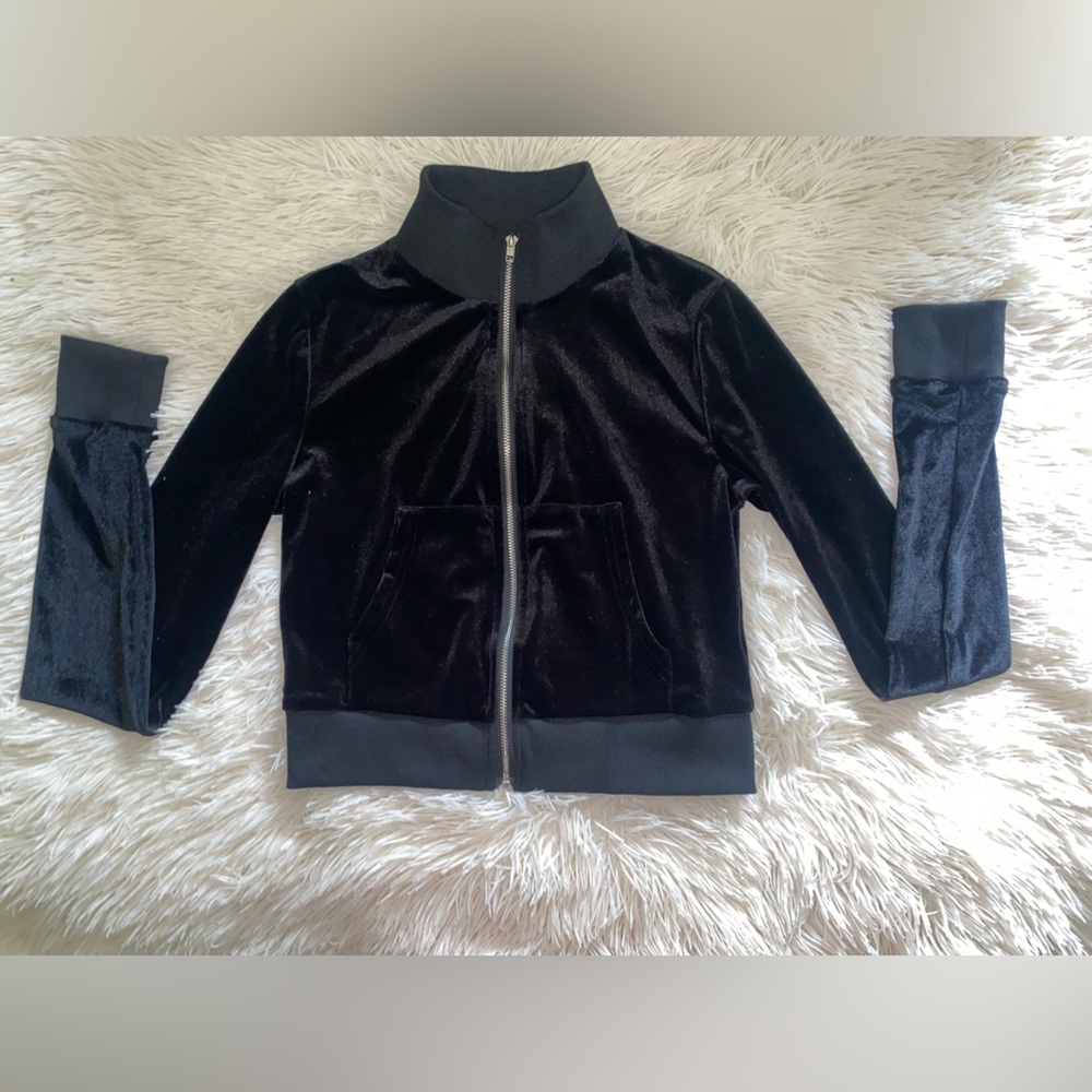 Velour set - Picture 2 of 10